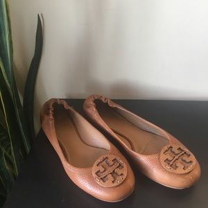 Tory Burch Reva -Tumbled Leather Tan Flat 9